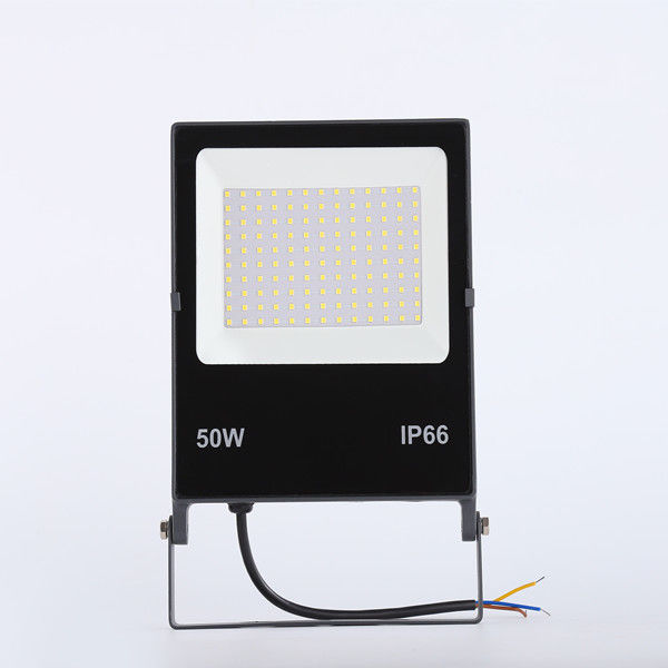 खेल के मैदान के लिए 50w से 300w IP66 तक स्लिम डिजाइन एलईडी फ्लडलाइट पतला स्पॉट लैंप